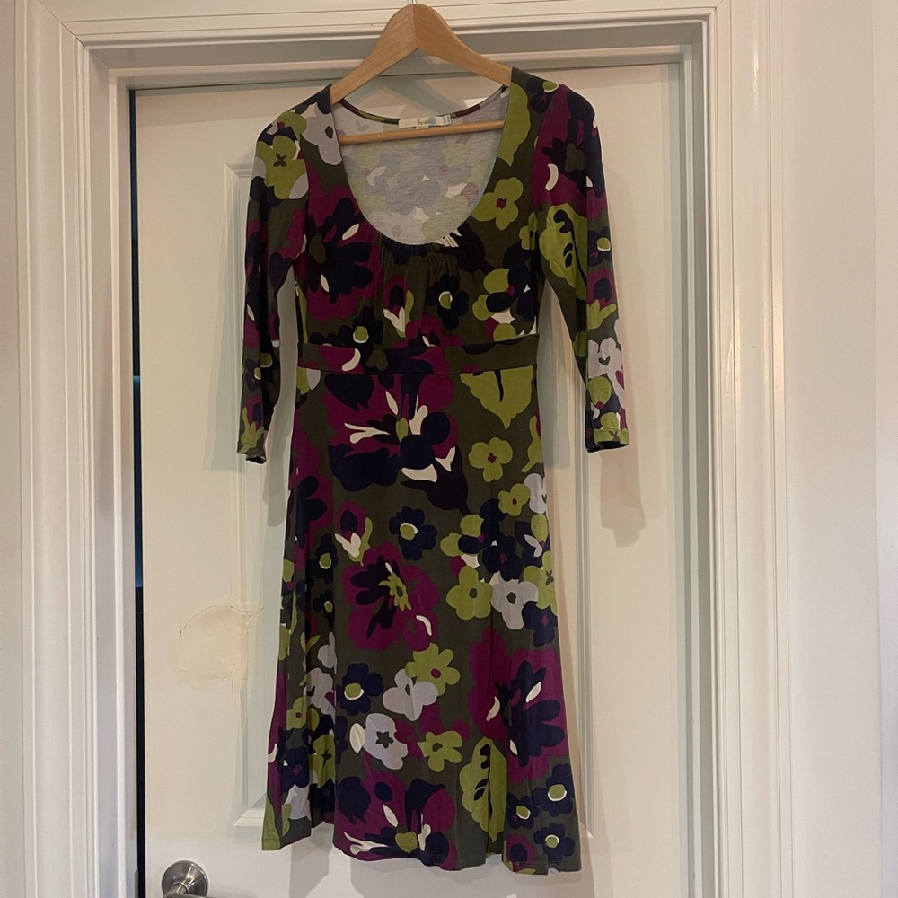 Boden Floral Asymmetrical Dress in Olive, Magenta, Navy
